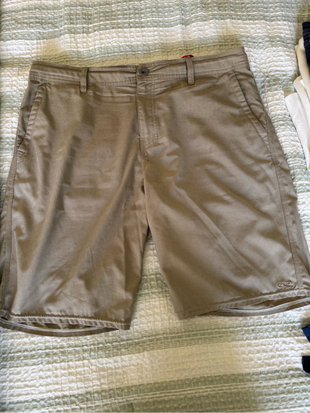 O'Neill Men's Flat-Front Tan Performance Shorts
